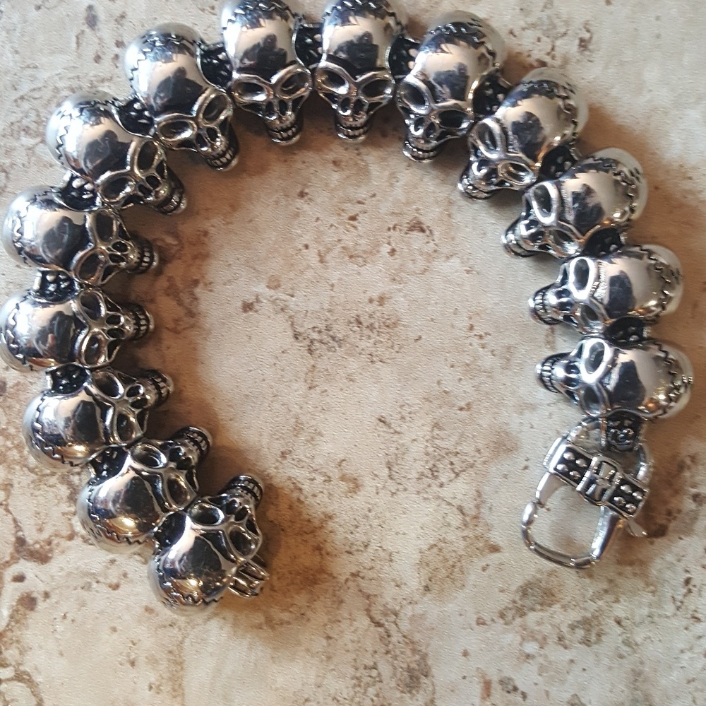 Men's skull bracelet stainless steel